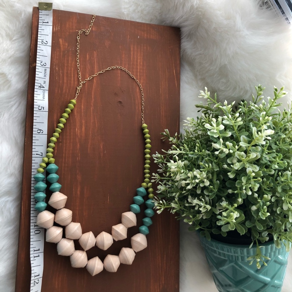 31 Bits necklace, New, never worn, gold clasp